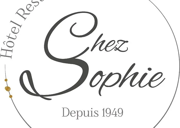 Restaurant Hotel Logis Chez Sophie Briouze photo