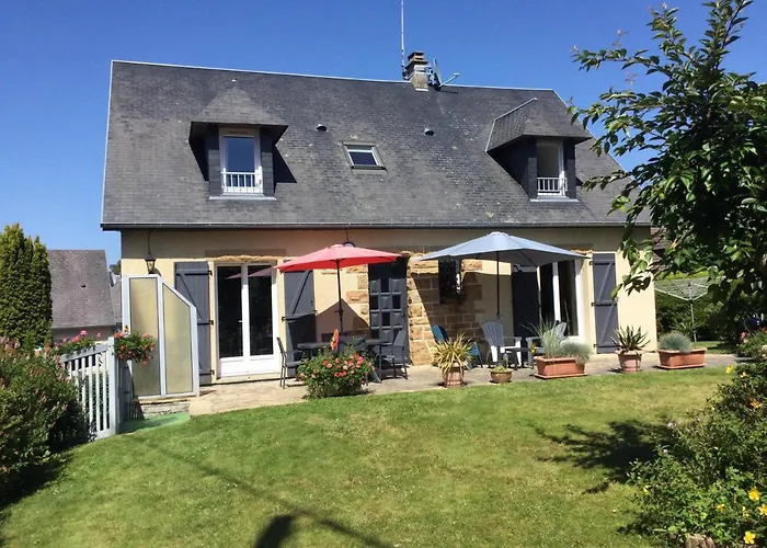 Coup De Coeur Assure ! Calm Comme A La Maison ! Maison Spacieuse Avec Grande Terrasse Pour 2 A 5 Personnes Proximite Granville Et Mer Avec Wifi Et Parking Gratuits תמונה