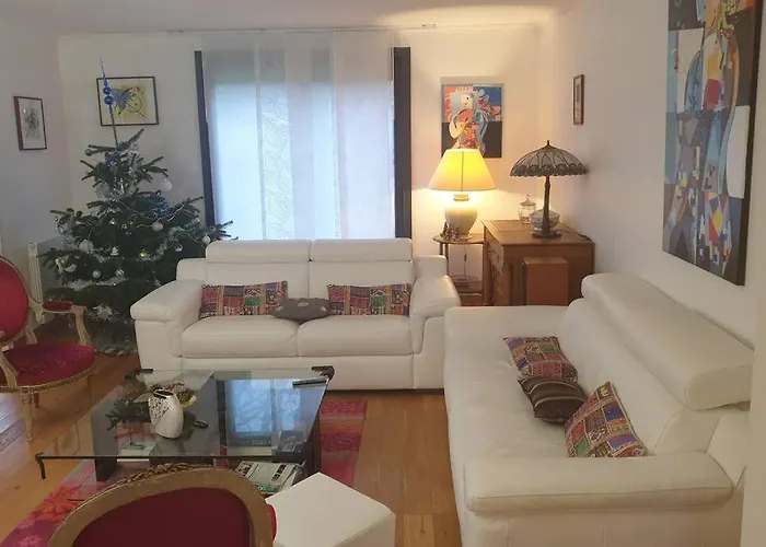 Maison Familiale Avec Parking Epron foto