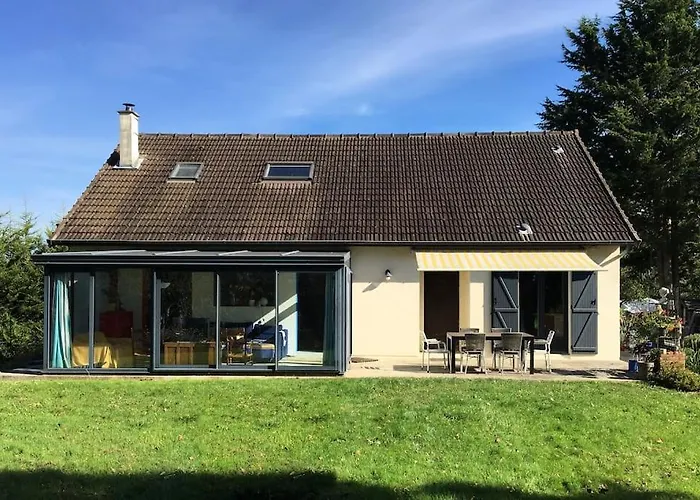 صورة فيلا Sublesفي Family House Bayeux - Dday