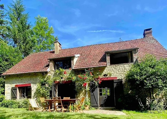 صورة Maison Dans Le Perche Type Cottage Saint-Agnan-sur-Sarthe