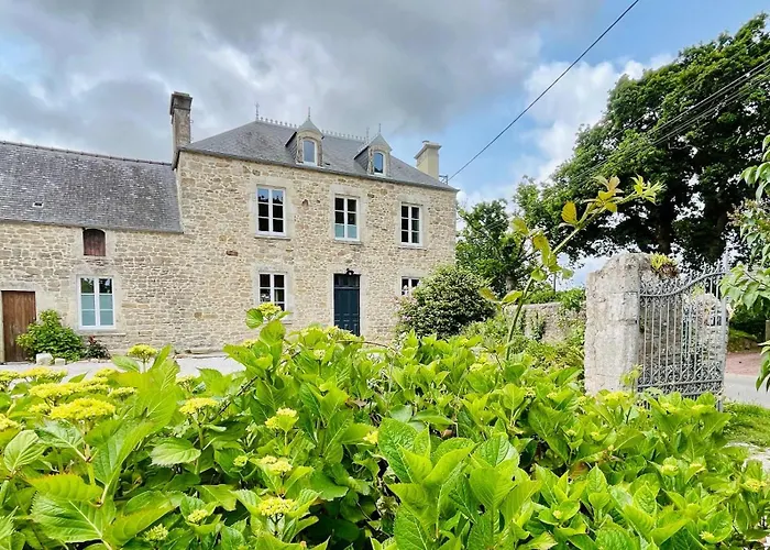foto di Le Clos Du Haut Gallion An Authentic Haven Of Peace Saint-Cyr 
