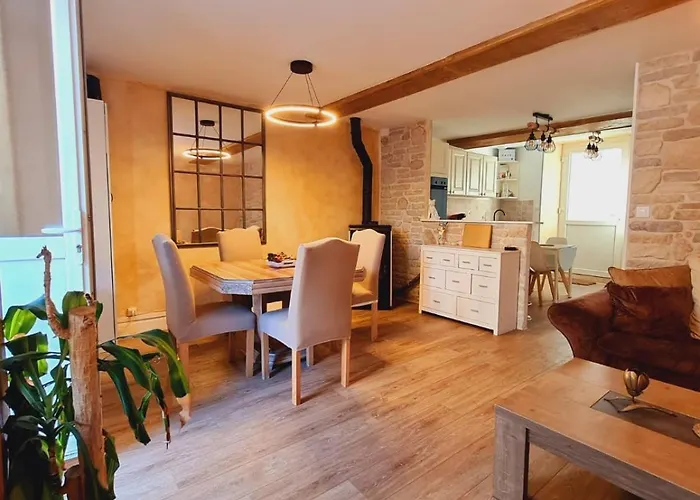 foto di La maison de Roméo Pont-d'Ouilly