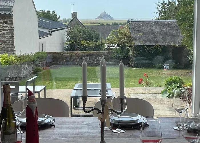 Le Savoir Du Mont, Vue Mont-Saint-Michel Huisnes-sur-Mer Foto