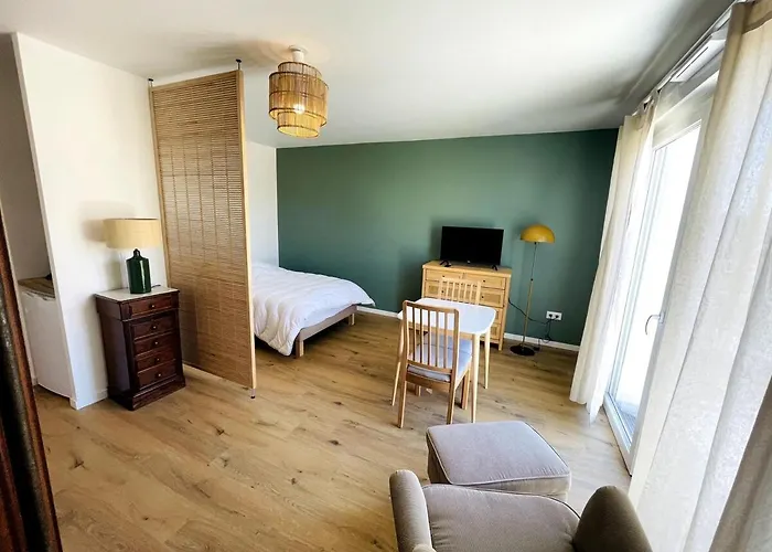 fotos do Studio Dans Residence Avec Salon Et Cuisine Partages - 403 Epron