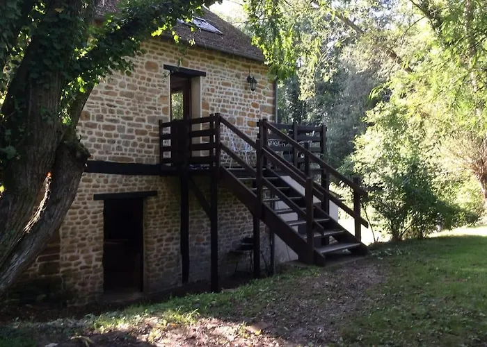 Guerquesalles Les Bambous, Avec Piscine, Tennis Et Lac Privatif תמונה