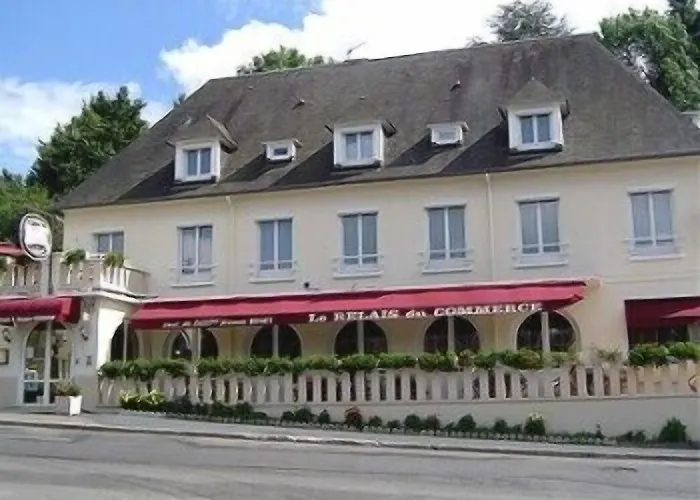 foto di Logis Hotel Restaurant Du Commerce Pont-d'Ouilly