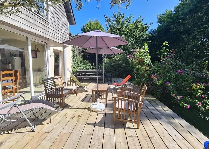 Фото Maison D'Architecte Proche De Caen Brouay