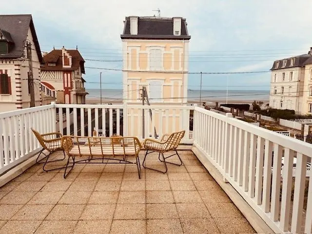 Appartement vue mer avec terrasse ensoleillée Cabourg foto