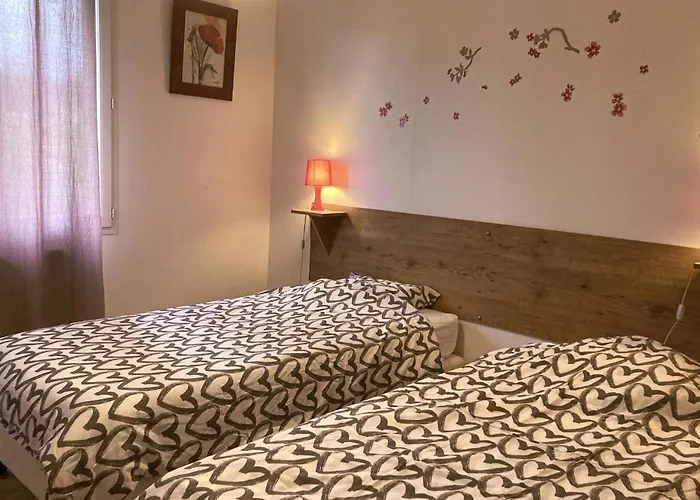 Cozy Home In Montchamp With Kitchen φωτογραφία