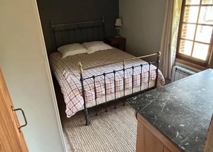 Chambre Privee Au Bord De La Riviere Ouilly-du-Houley photo