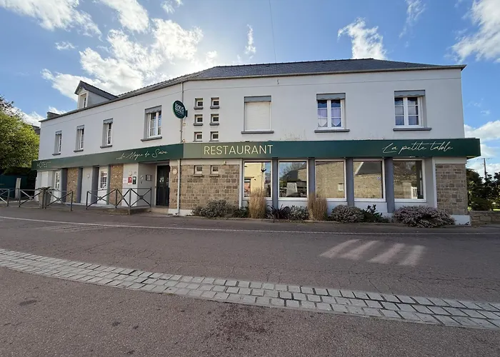 Logis Hotel Au Moyne De Saire Réville φωτογραφία