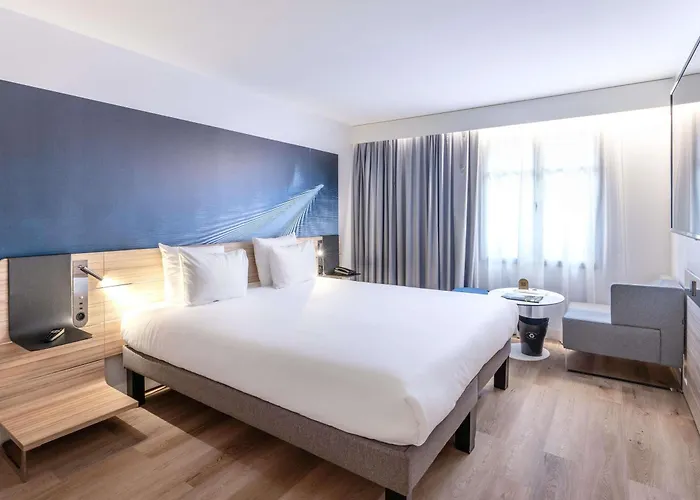 Фото Novotel Deauville Plage
