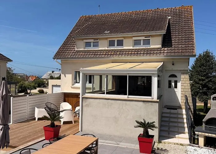 foto di La Terrasse Cottage For 8 People - Beach And Shops Within Walking Distance Grandcamp-Maisy