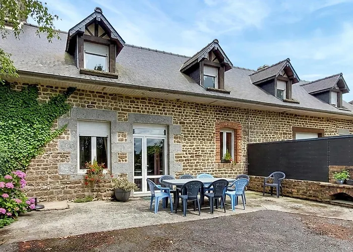 Maison Mitoyenne Avec Spa La Chapelle-Uree photo