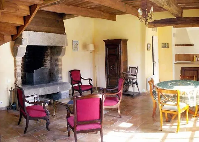Gite La Maisonnette Champcervon foto