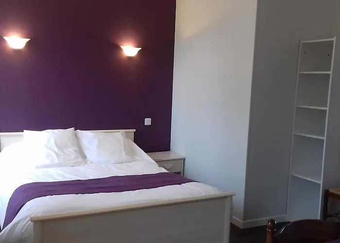 Logis Hotel Restaurant Auberge De La Cloche Le Theil-sur-Huisne photo