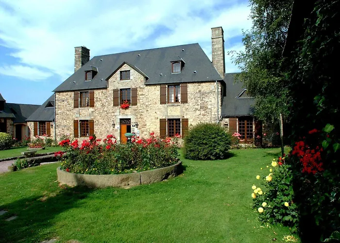 Logis Hotel Restaurant Manoir De L'Acherie Sainte-Cecile  photo