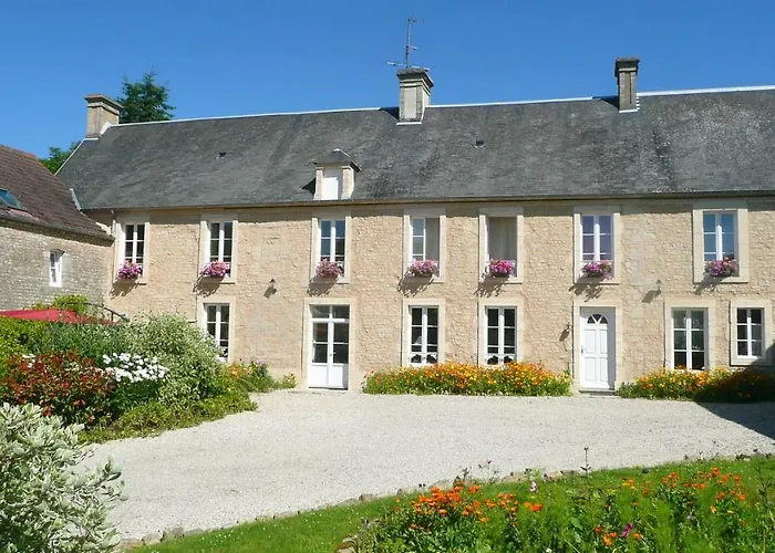 Photo de Bed and Breakfast Domaine De La Cour Vautier à Mandeville-en-Bessin